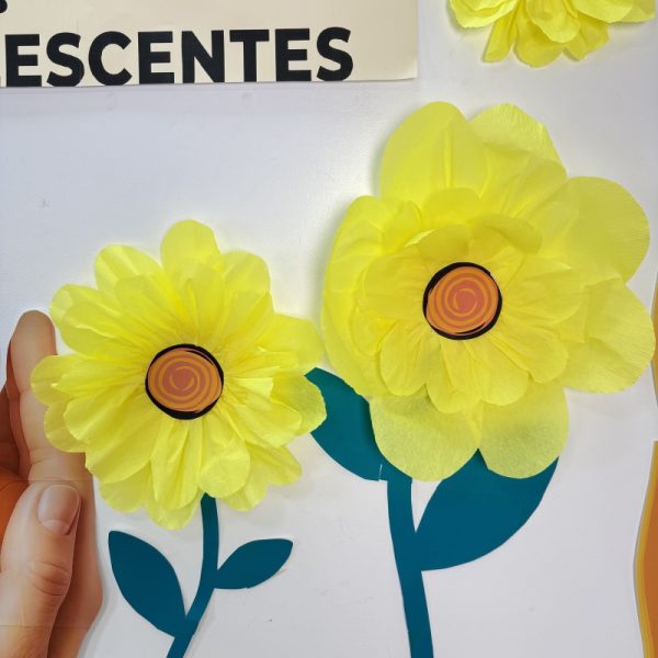 Painel Faça Bonito – 18 de Maio flores - Image 5