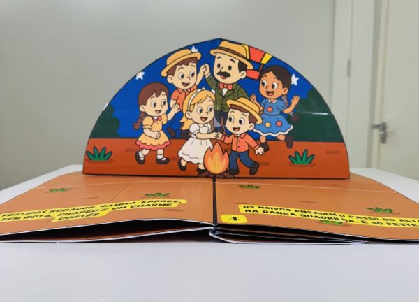 LIVRO GIGANTE JUNINO - Imagem 5