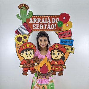 BAMBOLÊ PARA FOTOS – ARRAIÁ DO SERTÃO