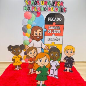 Painel “Somos uma Peça no Plano de Deus” ✨